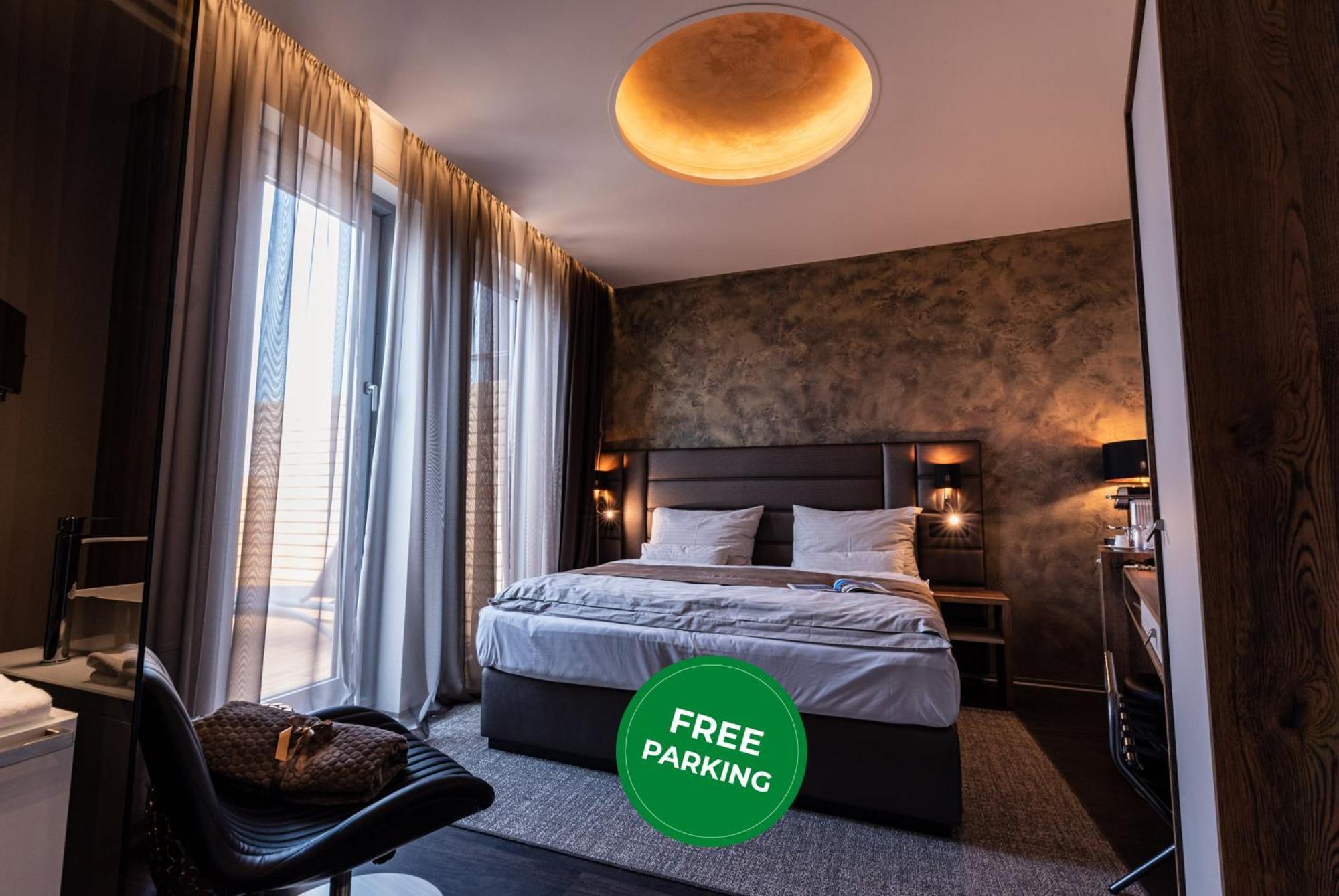 Nutrend World Hotel Olomouc Bagian luar foto