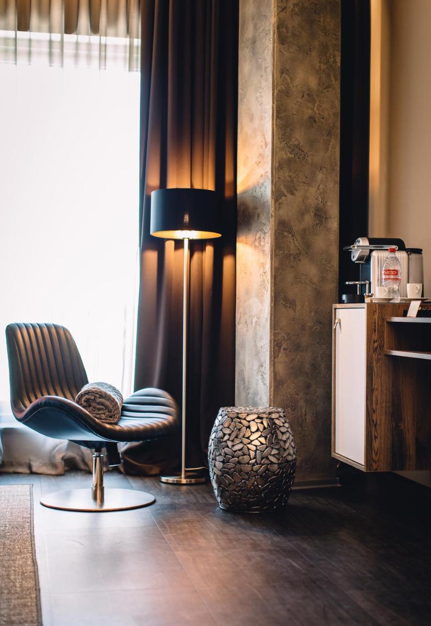 Nutrend World Hotel Olomouc Bagian luar foto